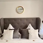 Sophie Flair Apartments 2